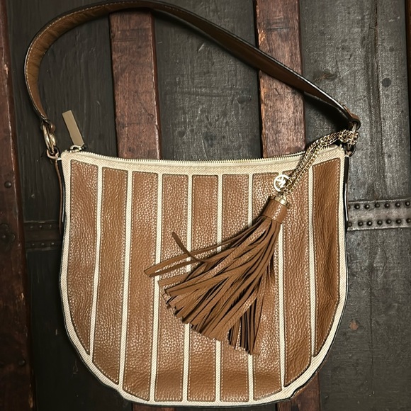 Michael Kors Handbags - Michael Kors bag 💼